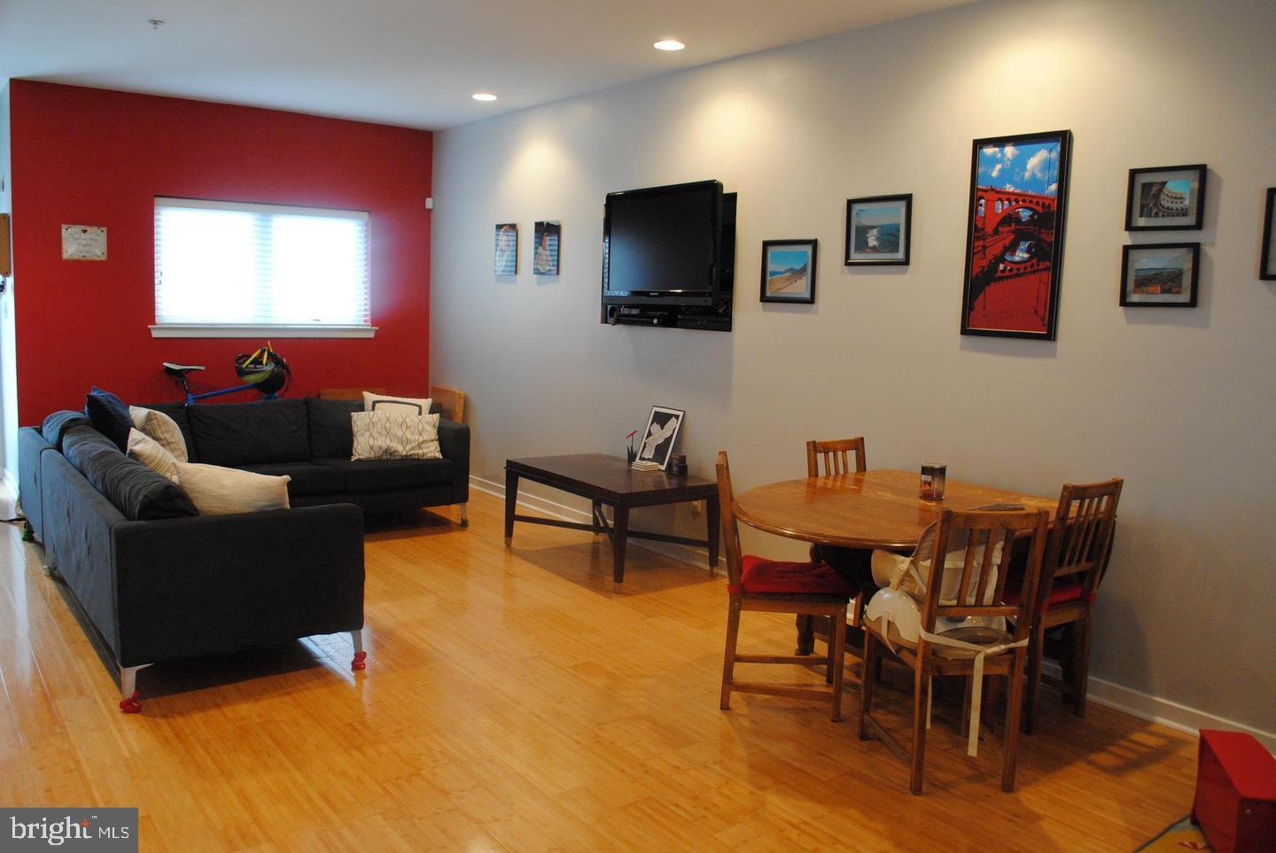 MANAYUNK - Residential Lease