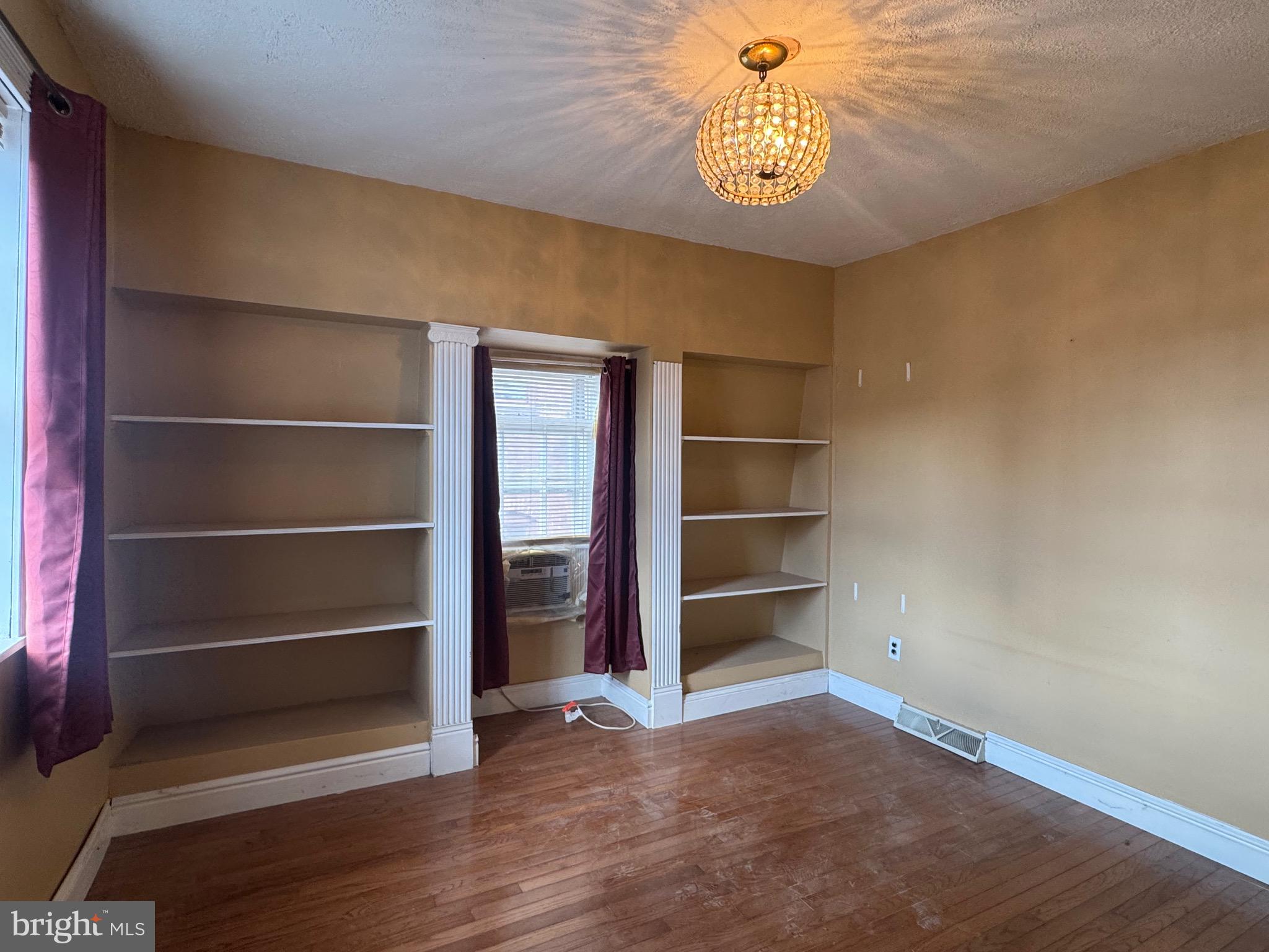 HISTORIC MIDTOWN - Residential