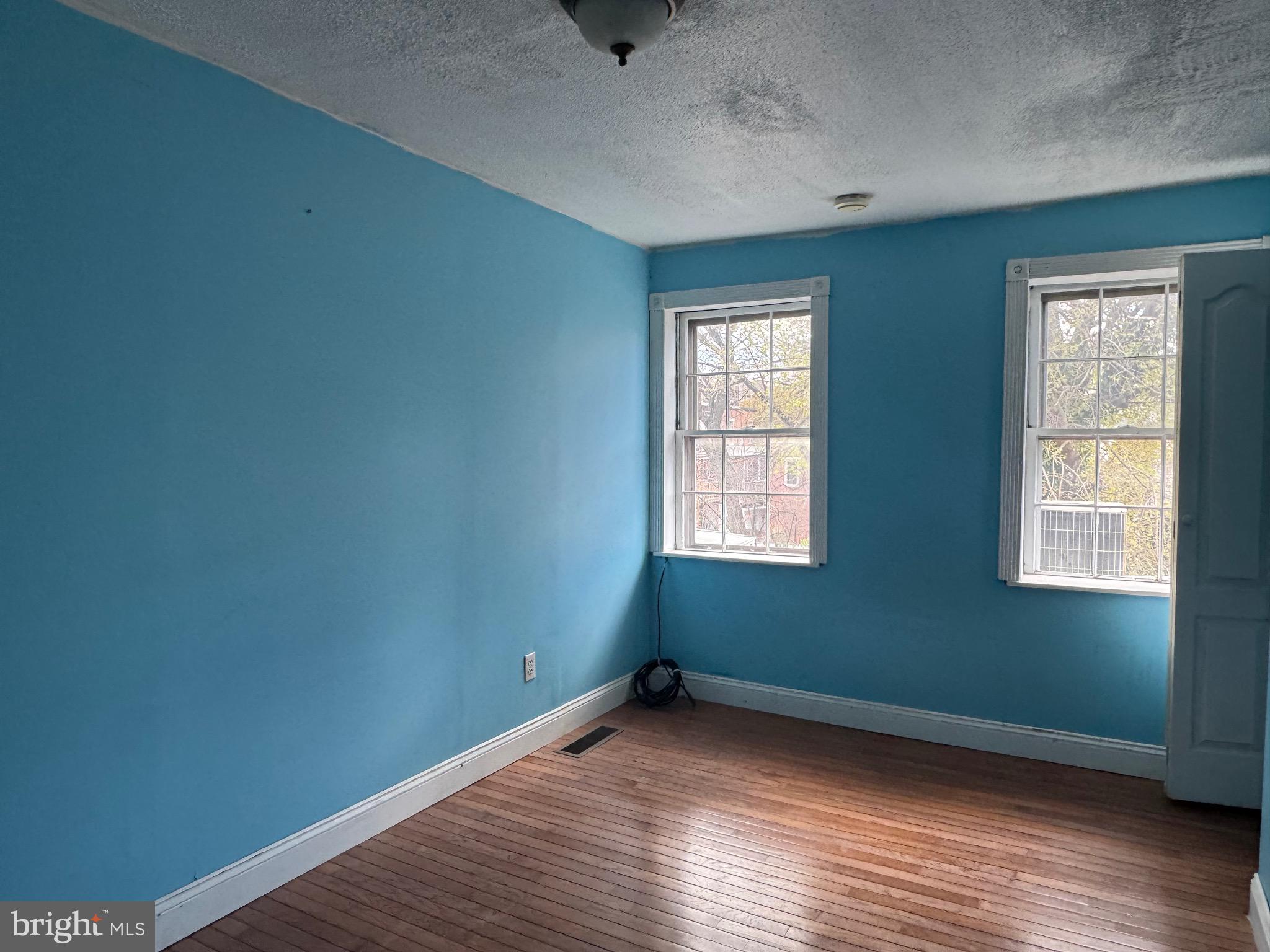 HISTORIC MIDTOWN - Residential