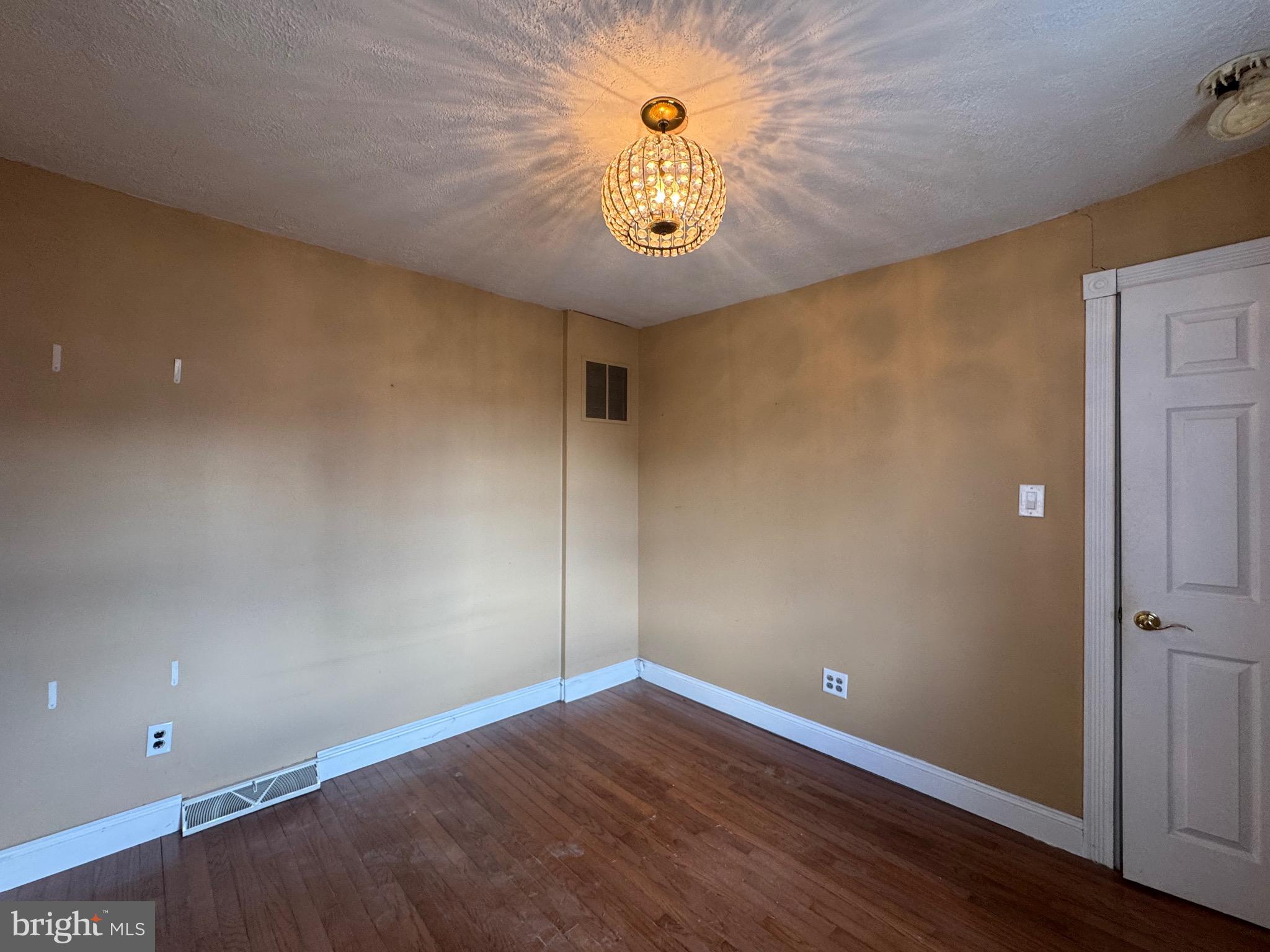 HISTORIC MIDTOWN - Residential