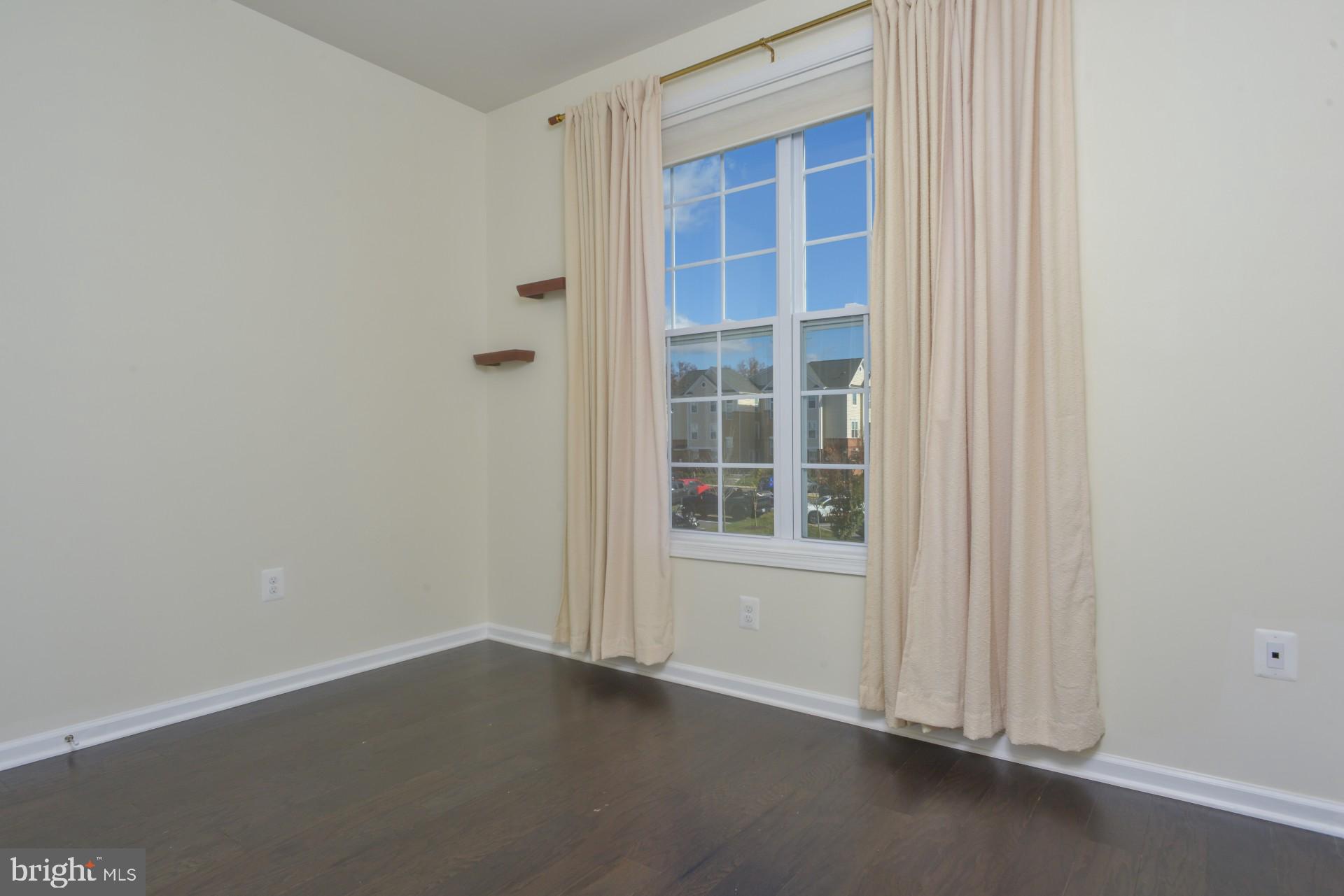 RIDGES AT LOUDOUN VALLEY - Residential