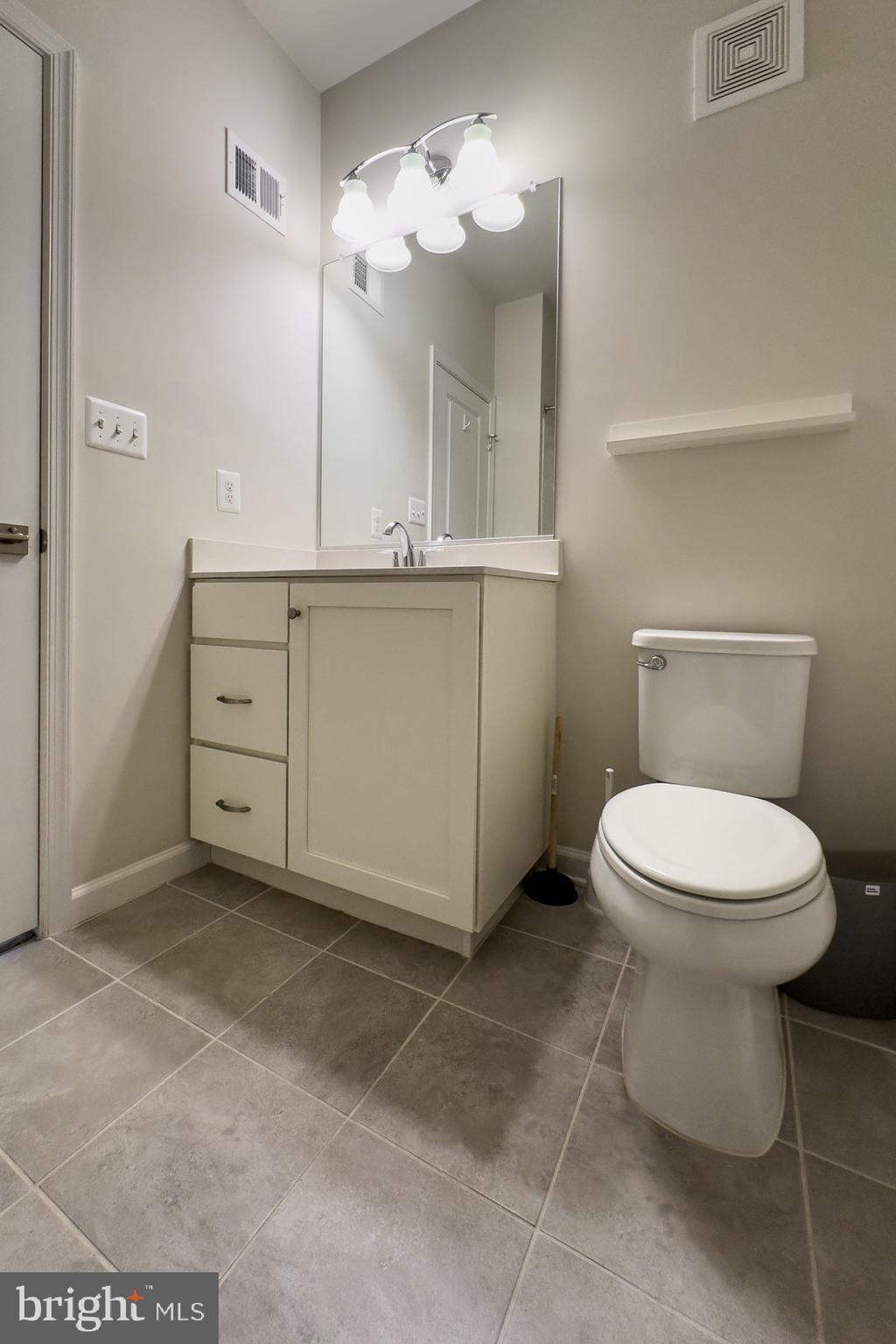 RIDGES AT LOUDOUN VALLEY - Residential