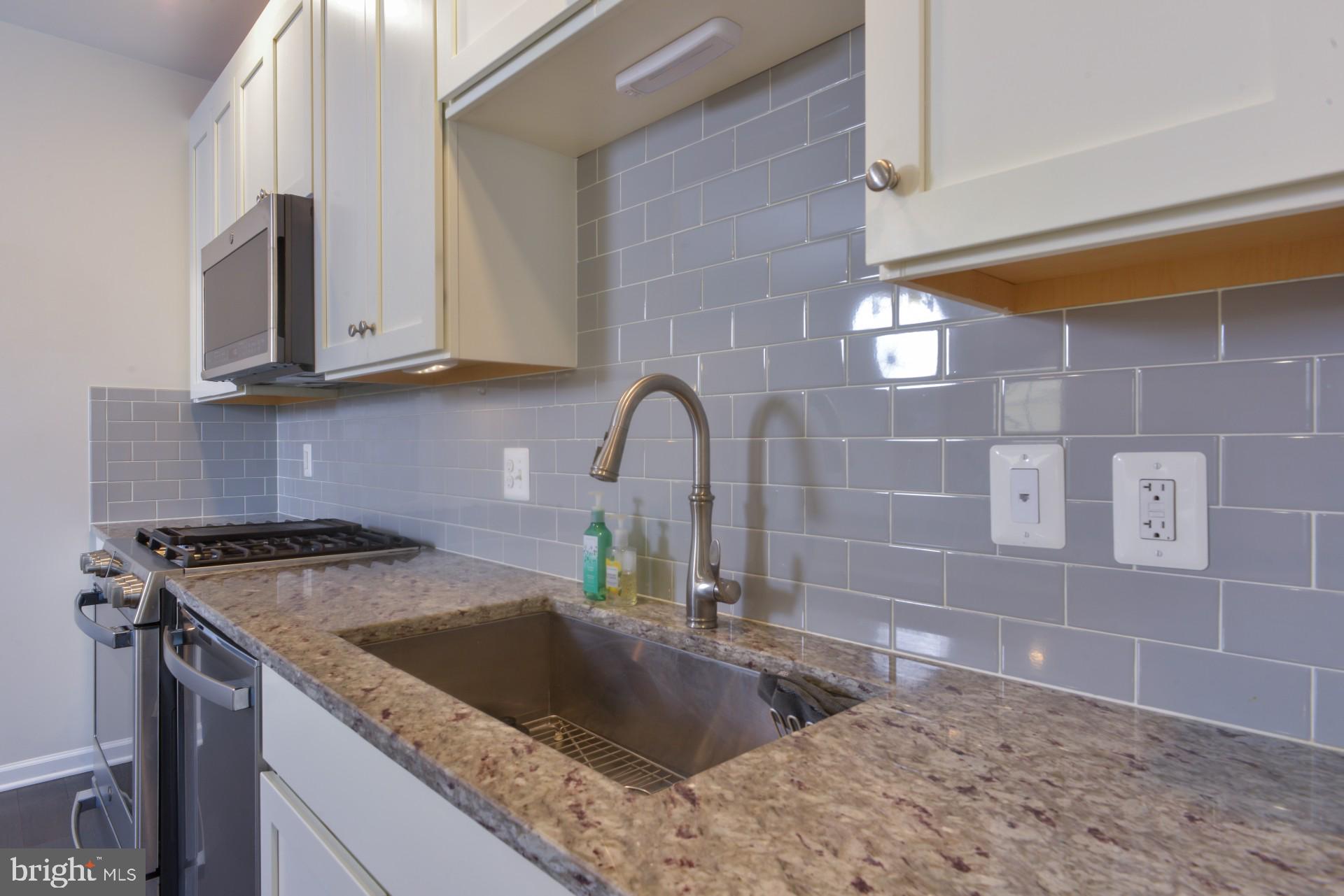 RIDGES AT LOUDOUN VALLEY - Residential