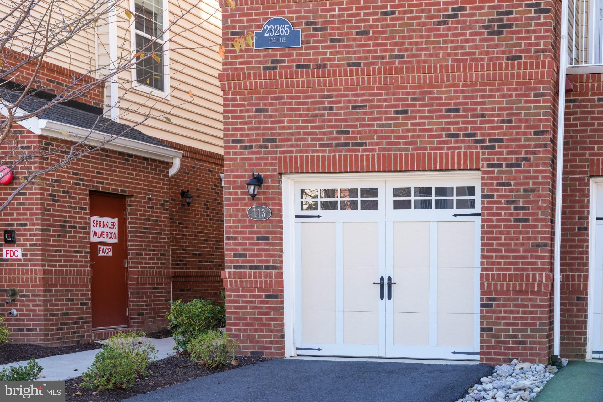 RIDGES AT LOUDOUN VALLEY - Residential