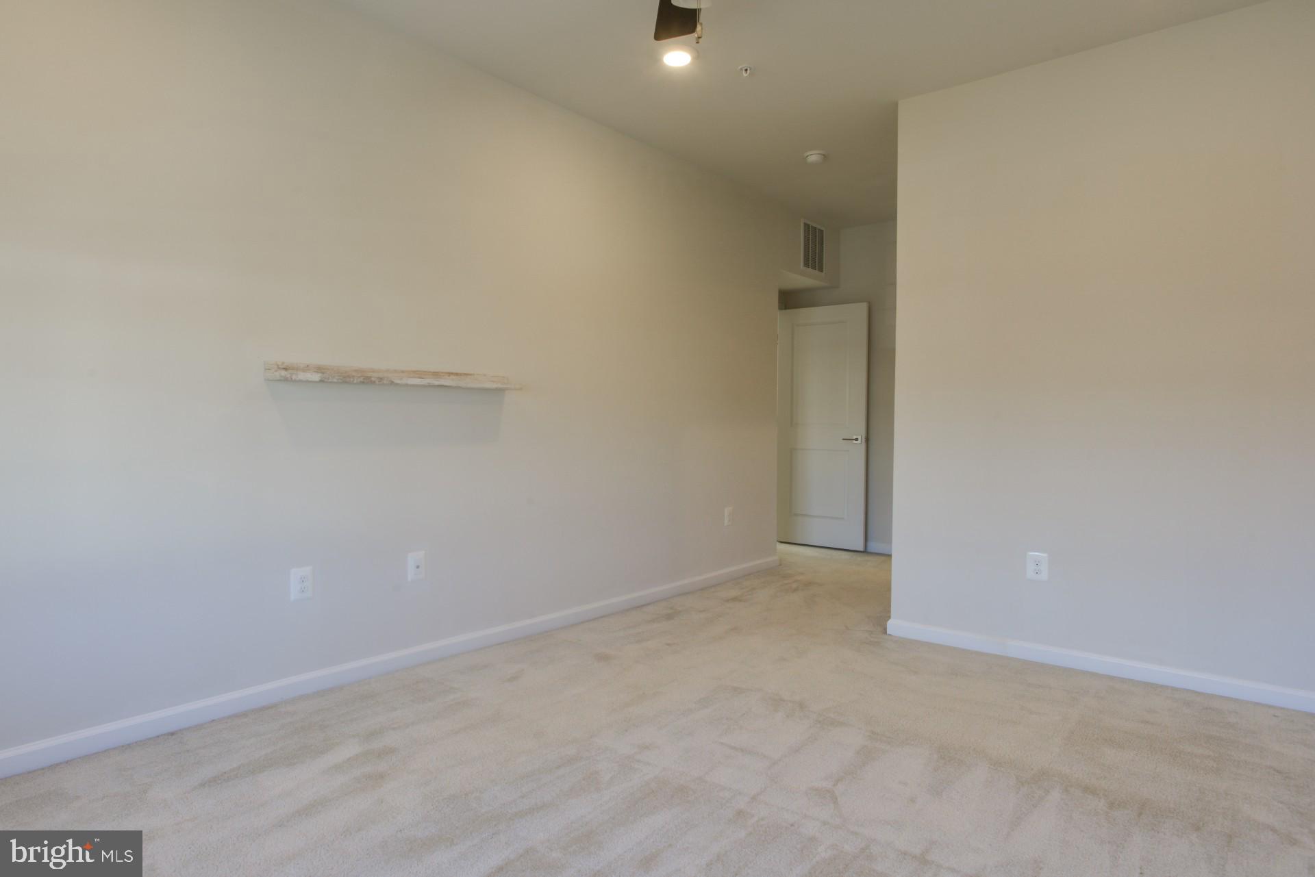 RIDGES AT LOUDOUN VALLEY - Residential