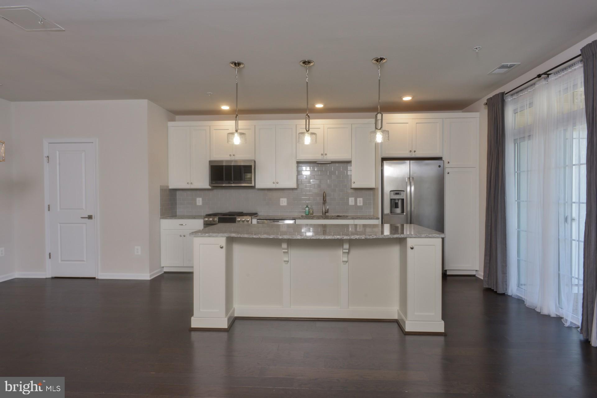 RIDGES AT LOUDOUN VALLEY - Residential