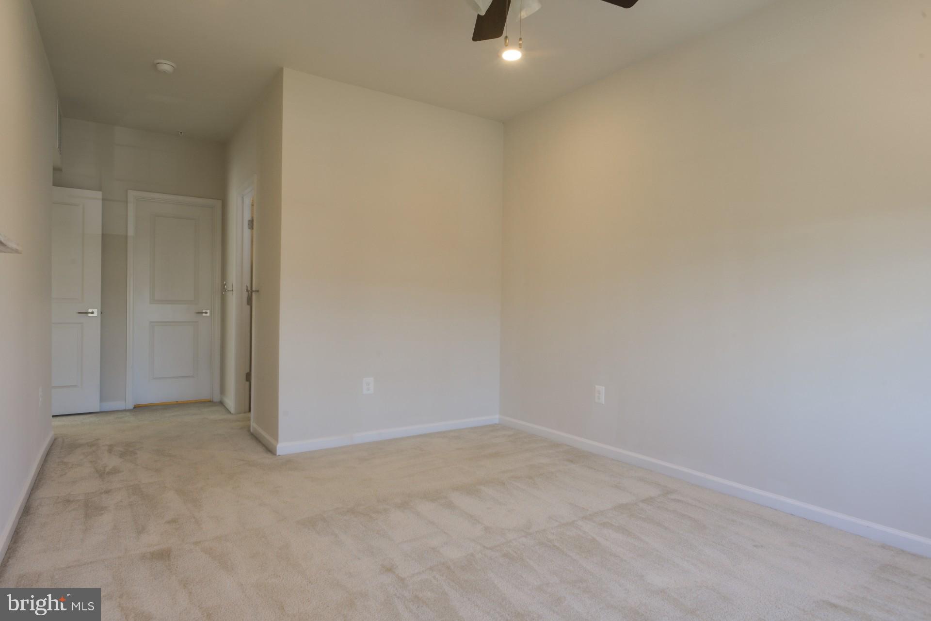 RIDGES AT LOUDOUN VALLEY - Residential