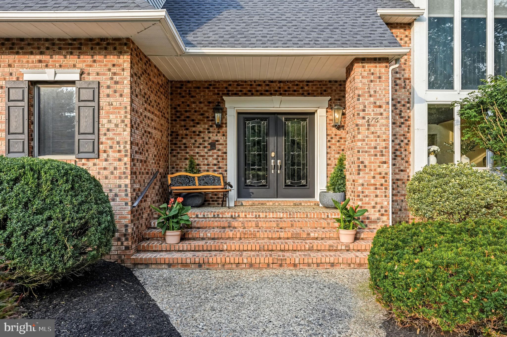 276 GREENTREE ROAD