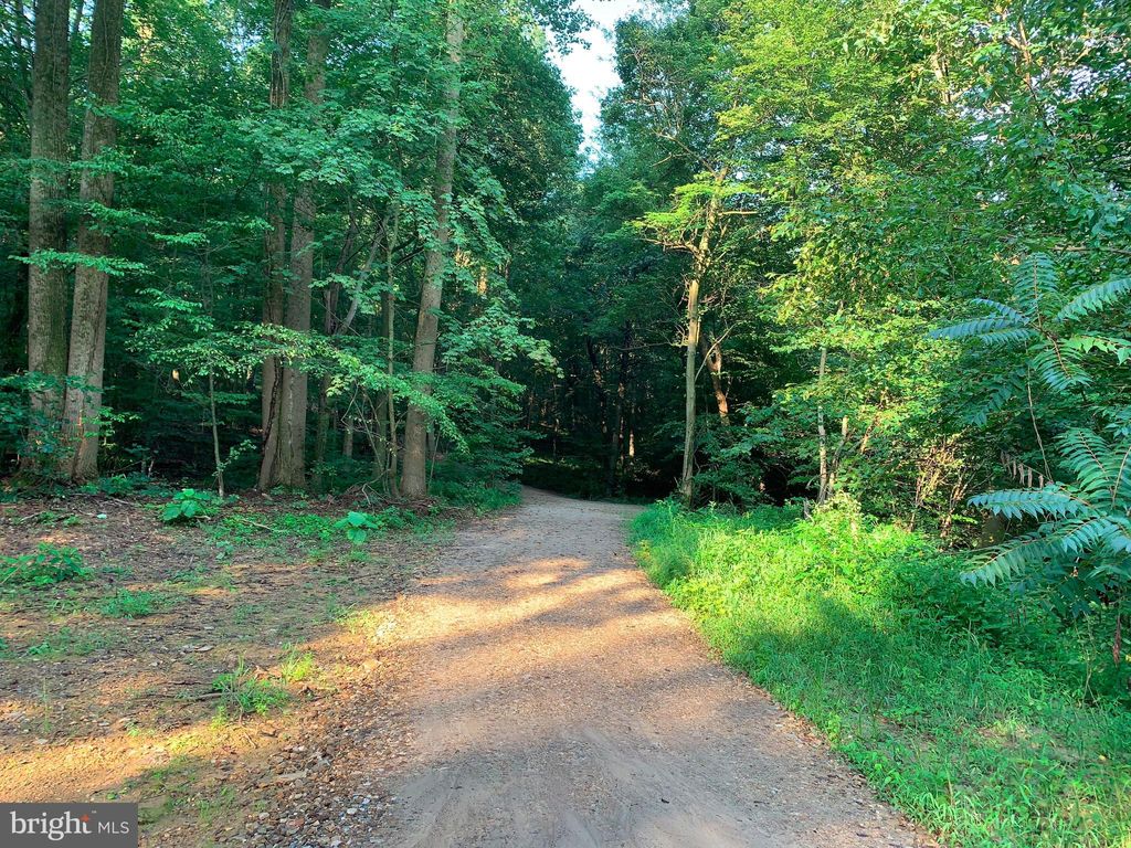 Photo of 104 Windy Top Road, CHRISTIANA, PA 17509 (MLS # PALA2061776)