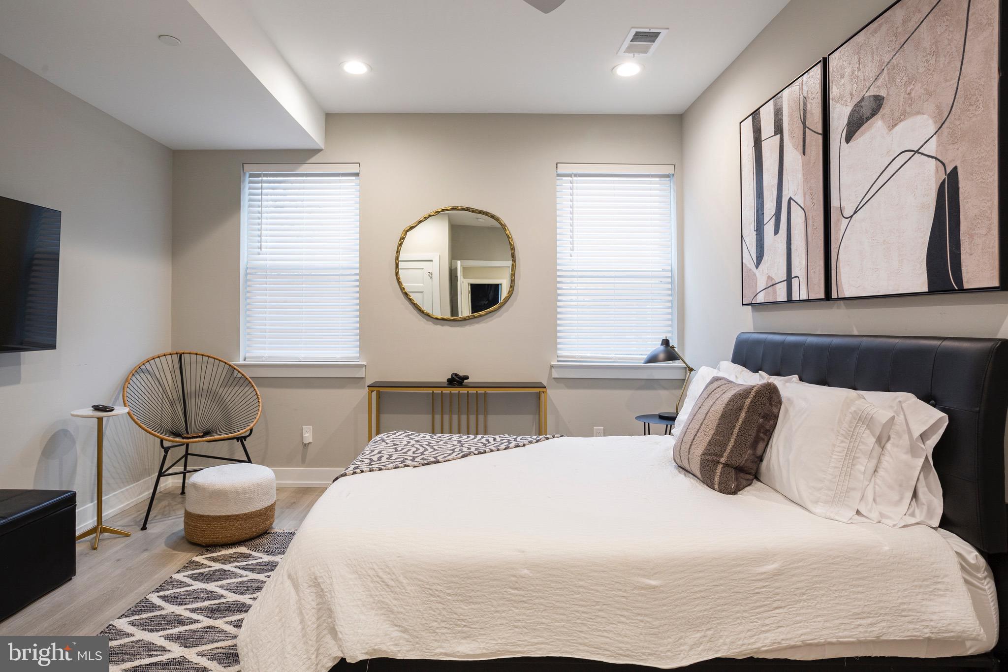 WEST KENSINGTON - Residential