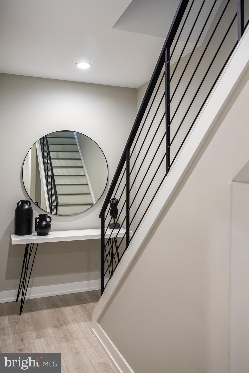 WEST KENSINGTON - Residential