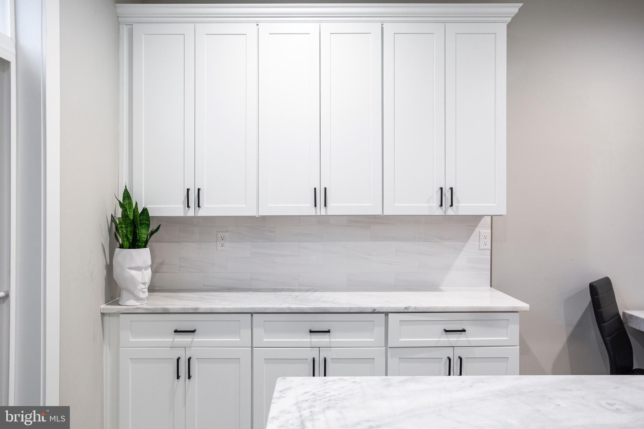 WEST KENSINGTON - Residential