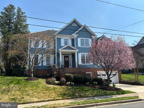 3519 N DINWIDDIE STREET ARLINGTON VA 22207