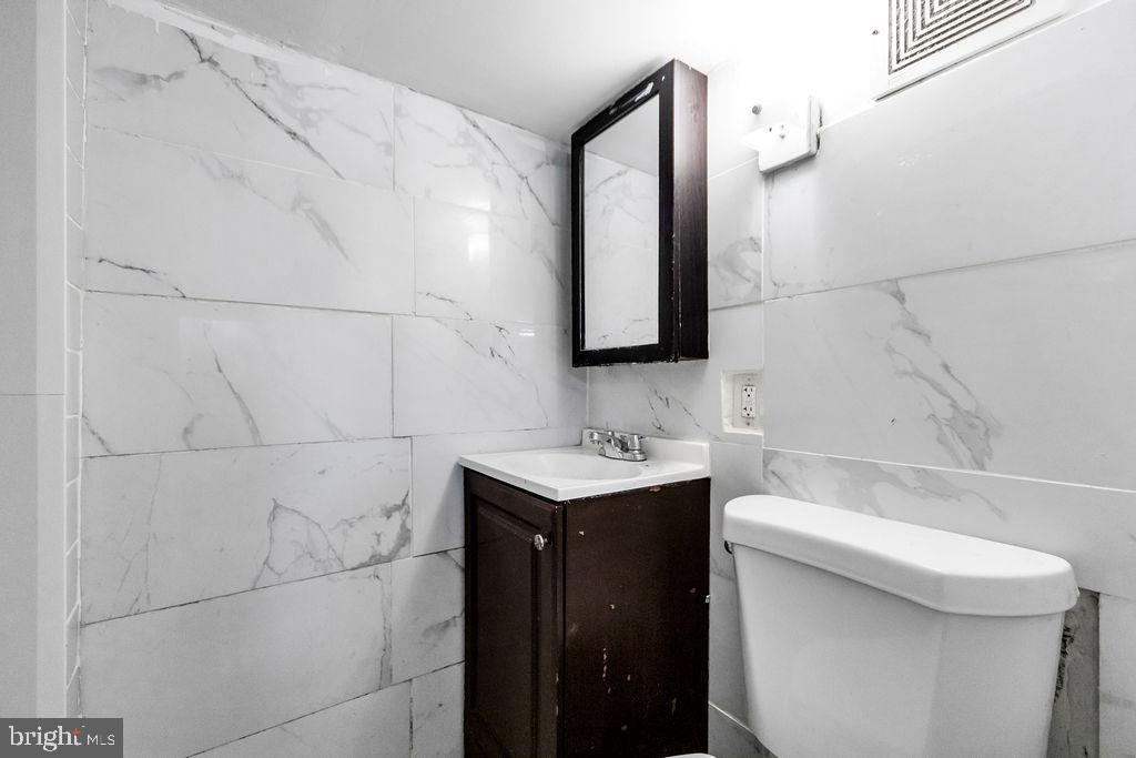 STONEHURST - Residential