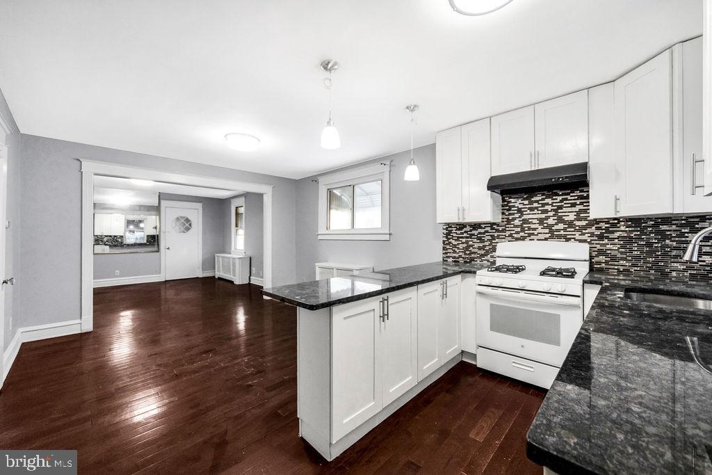 STONEHURST - Residential