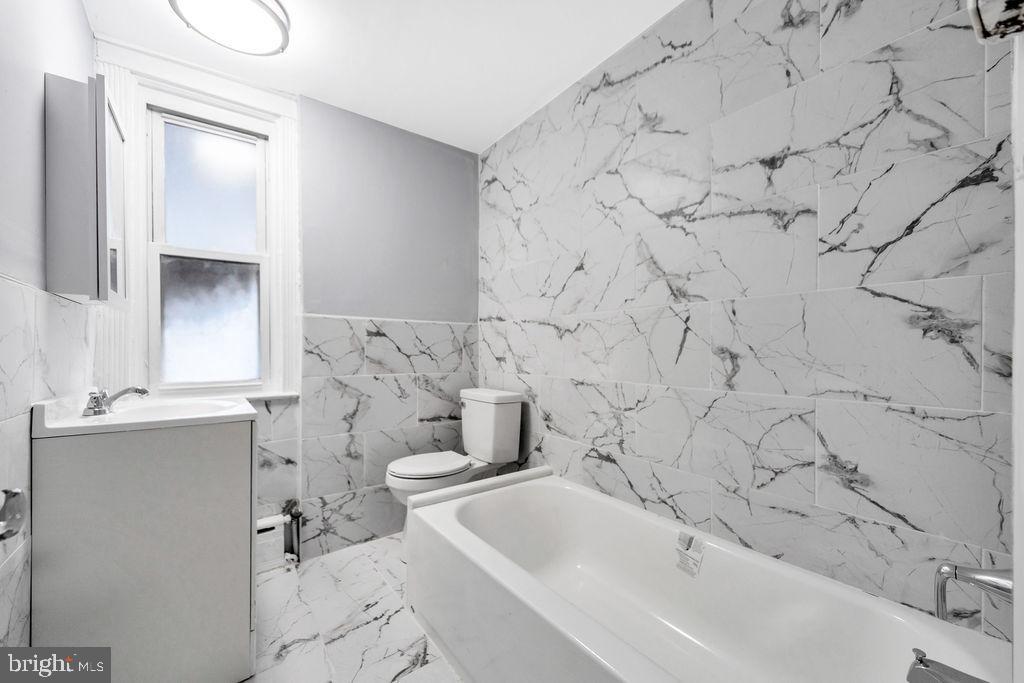 STONEHURST - Residential