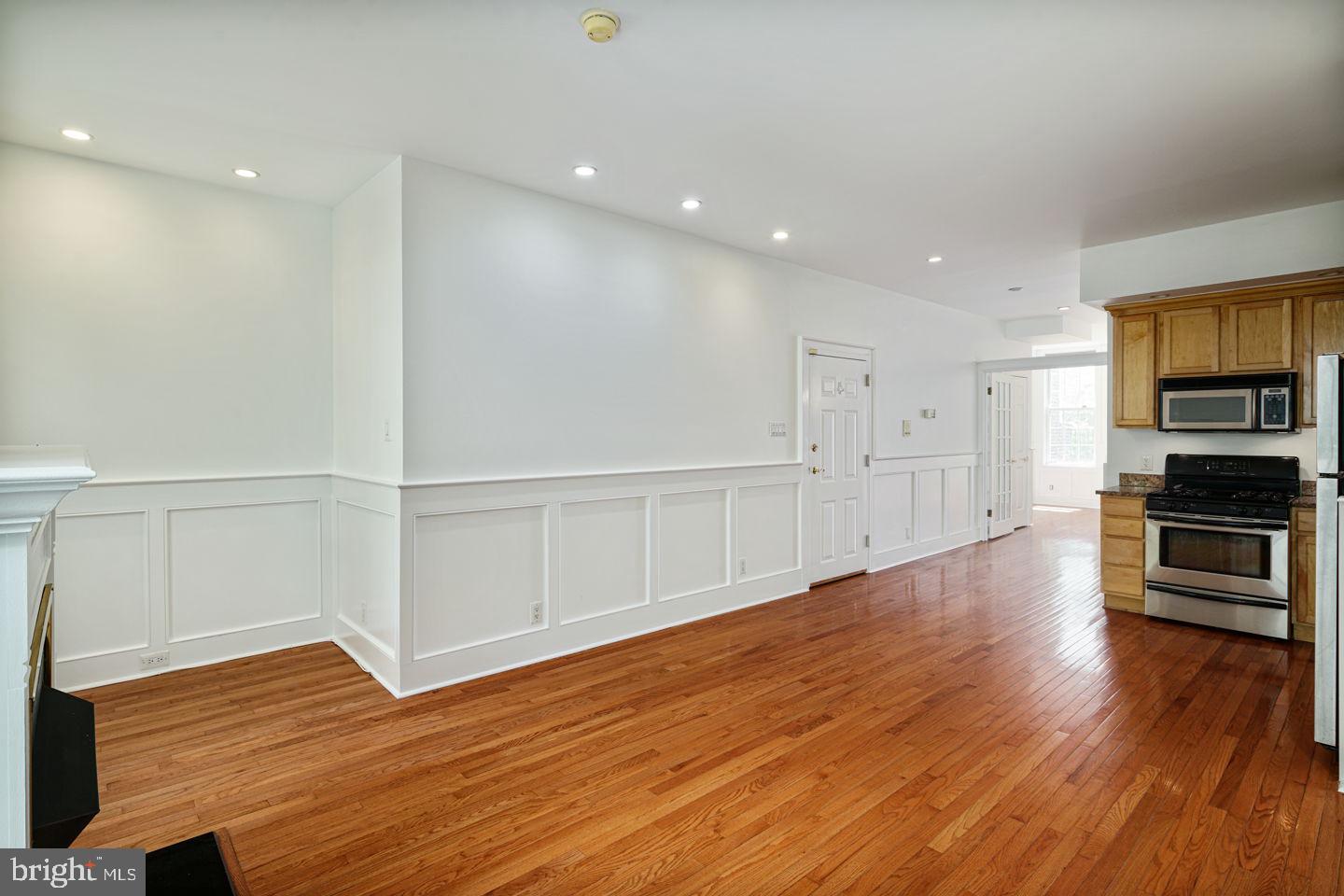 SOCIETY HILL - Residential Lease