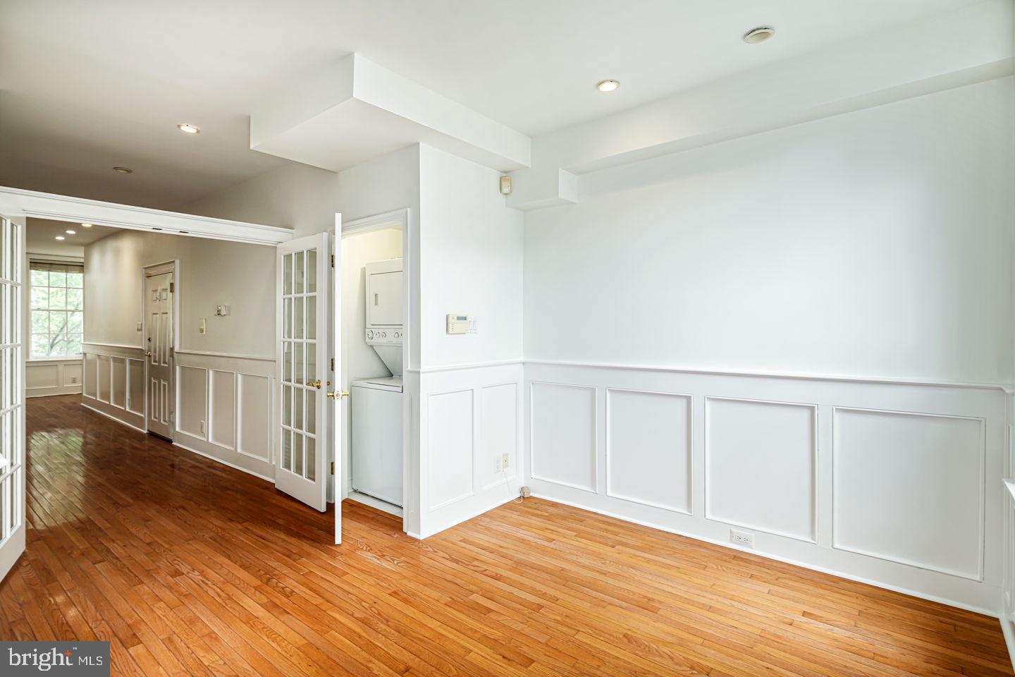 SOCIETY HILL - Residential Lease