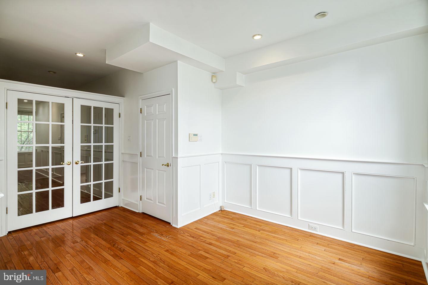 SOCIETY HILL - Residential Lease