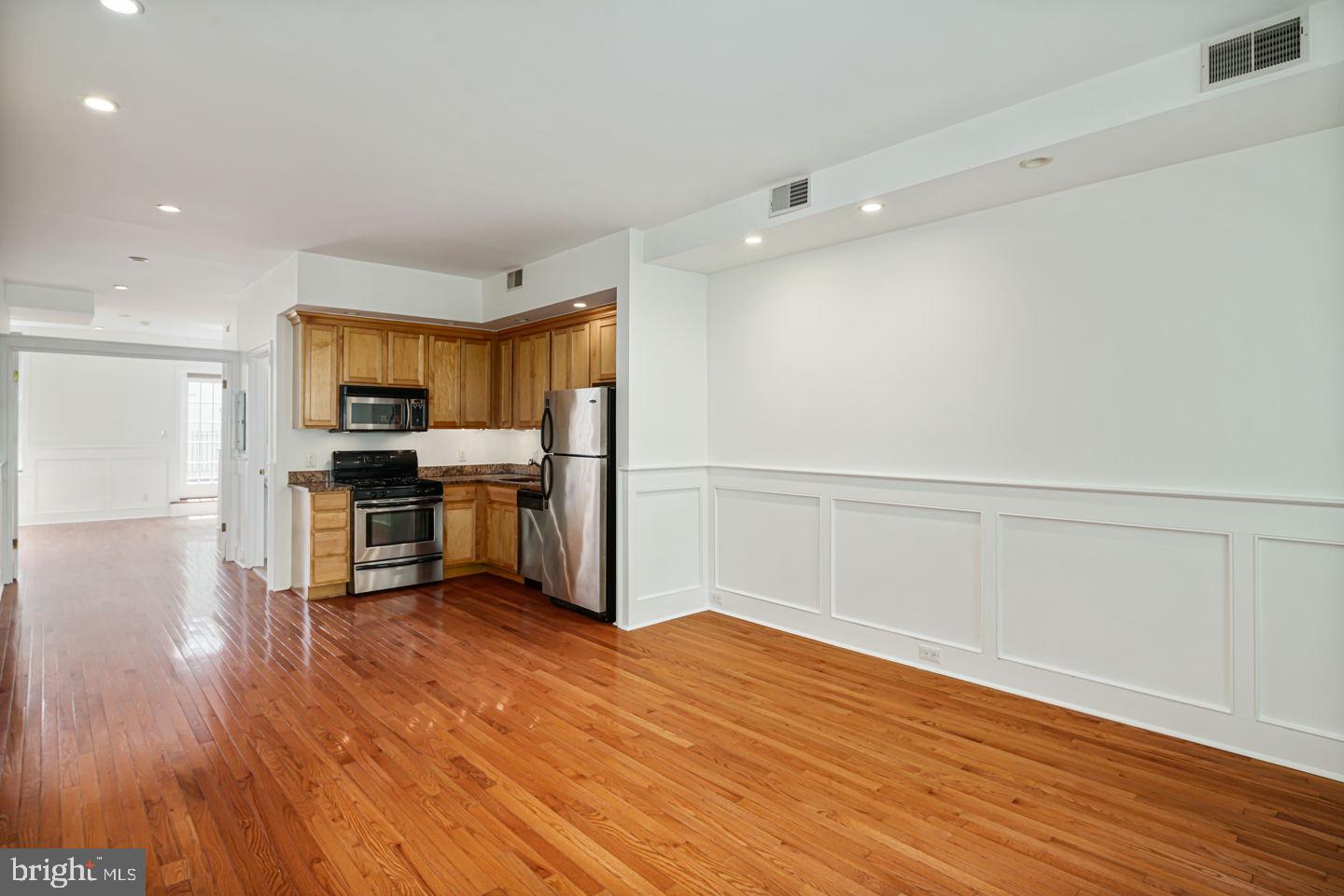 SOCIETY HILL - Residential Lease