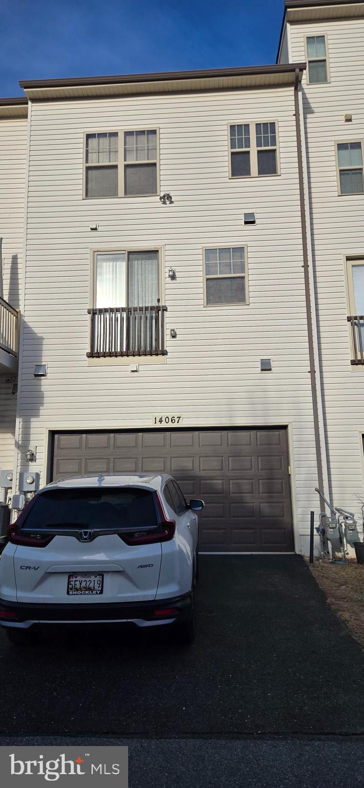 14067 MARKETCENTER DRIVE