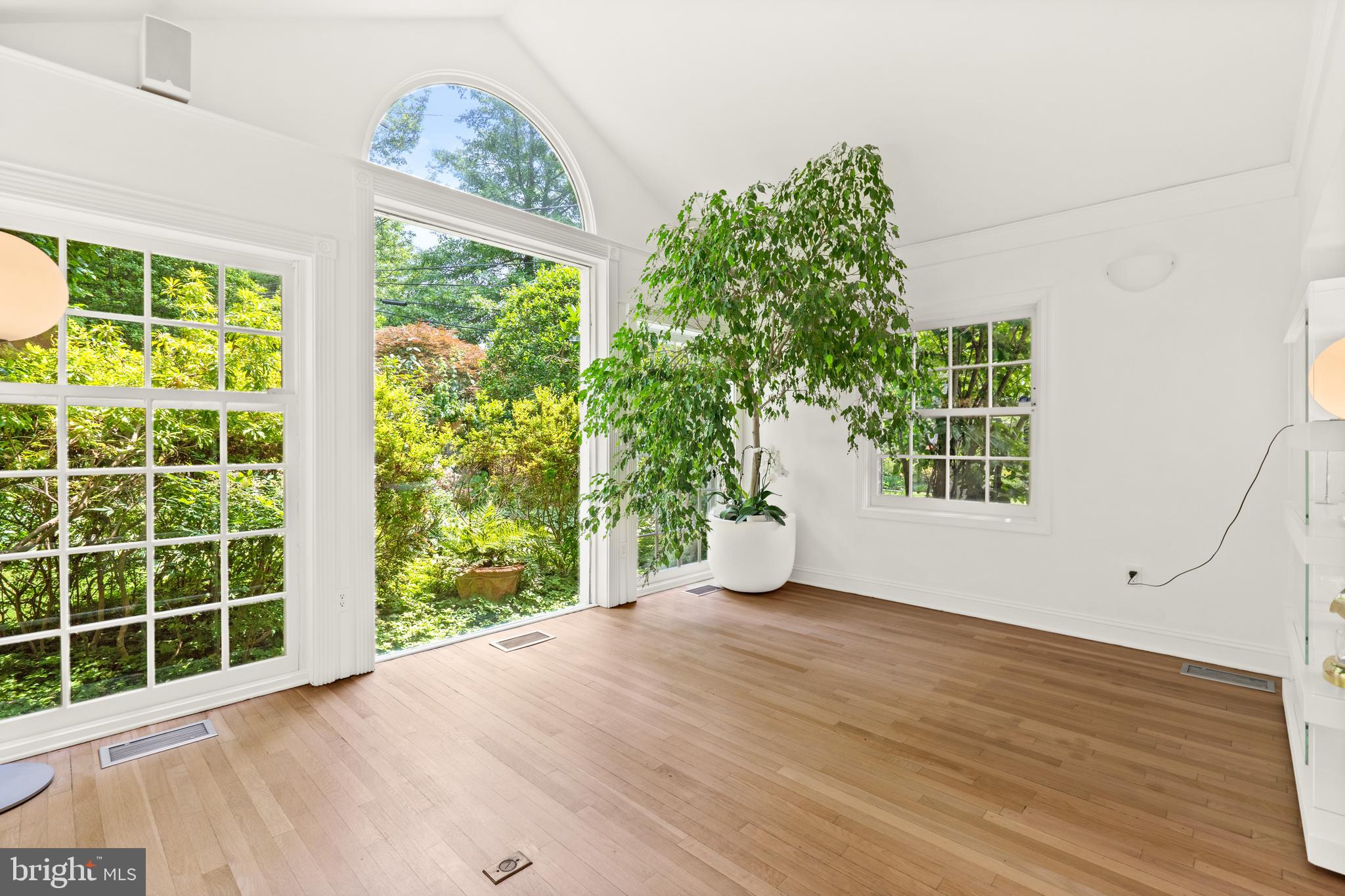 EDGEMOOR - Residential