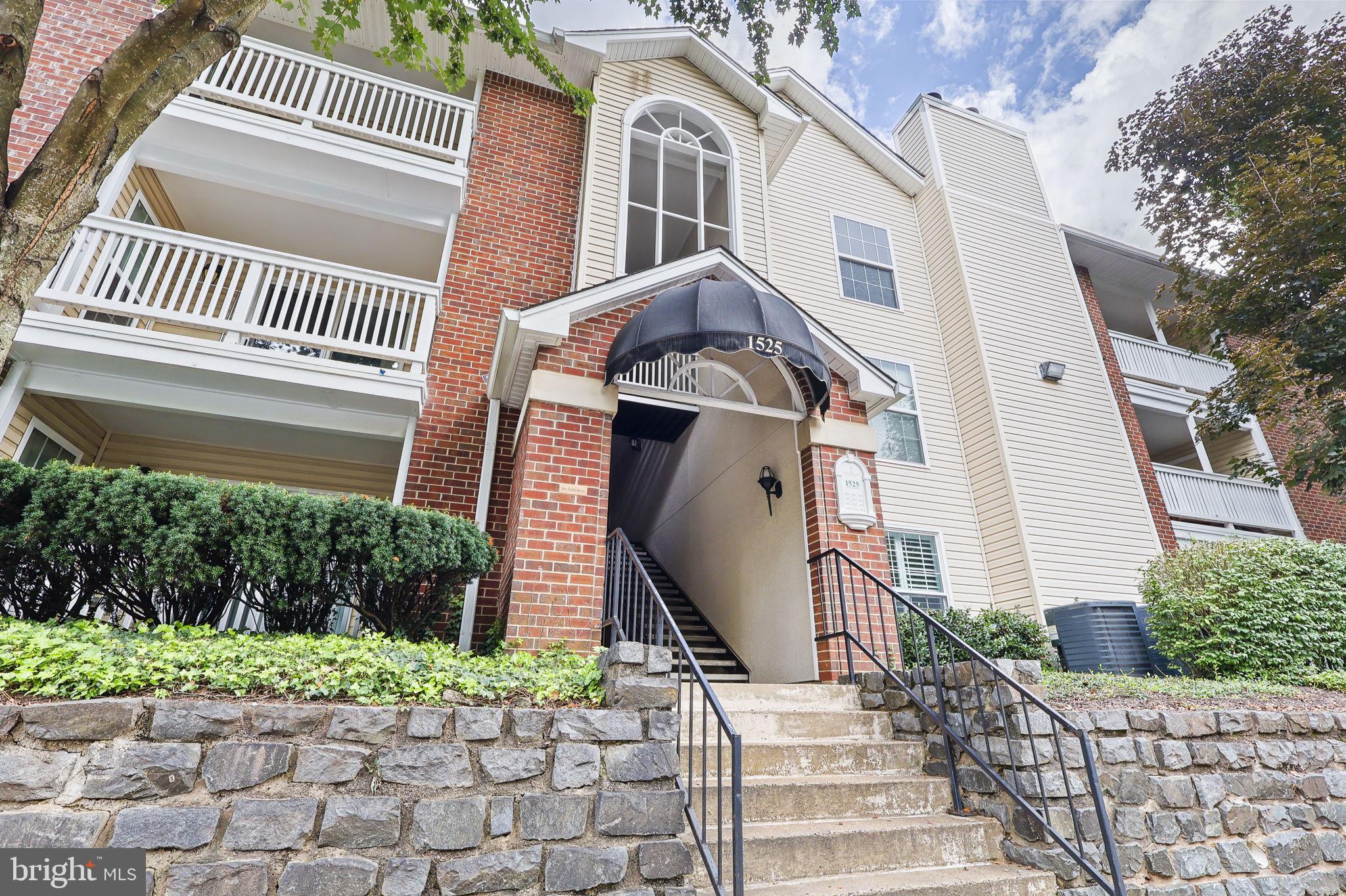 1525 LINCOLN WAY 304A