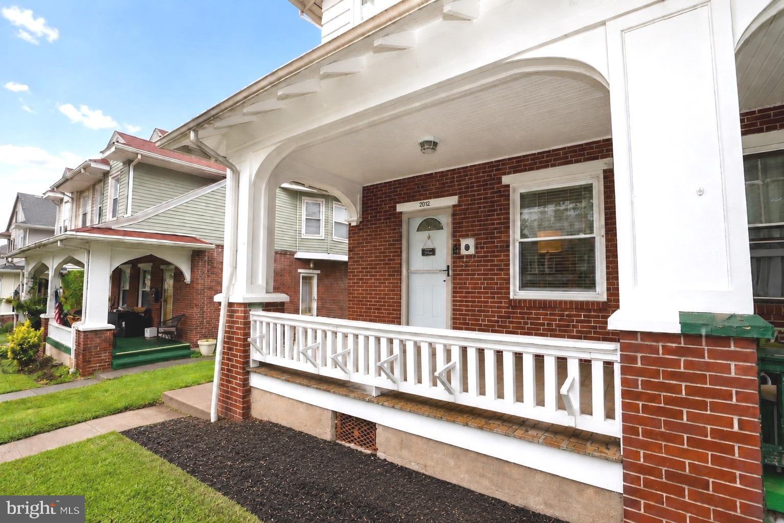 2012 BELLEVUE ROAD