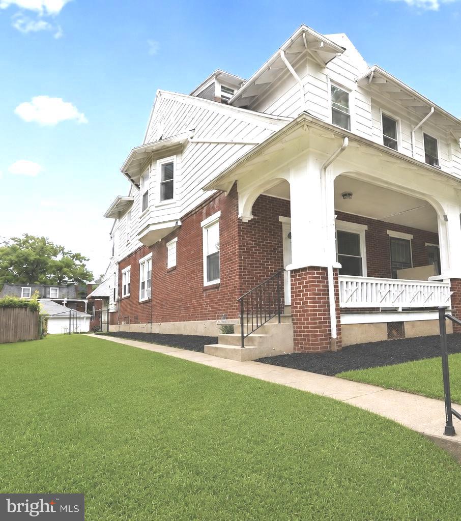 2012 BELLEVUE ROAD