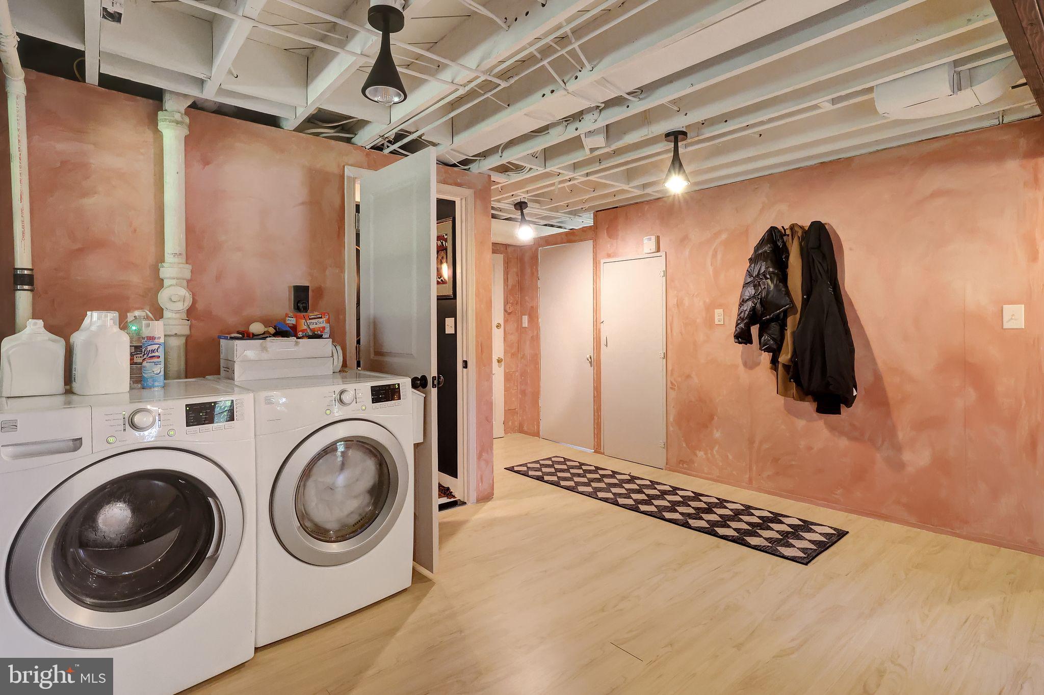 CARROLL SPRINGS - Residential Lease