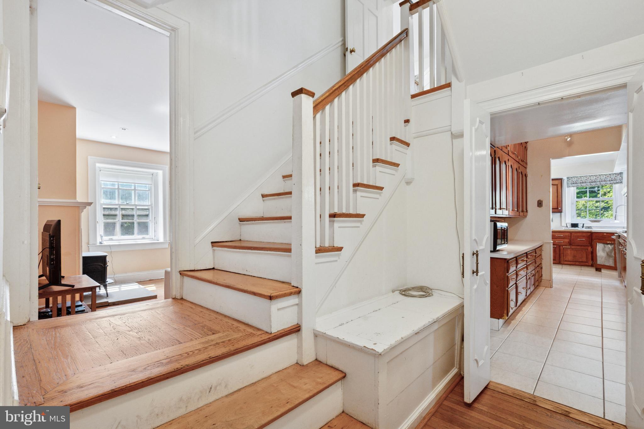 MERION STATION - Residential