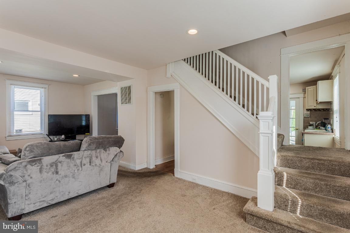 HEBBVILLE - Residential