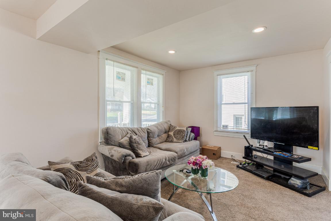 HEBBVILLE - Residential