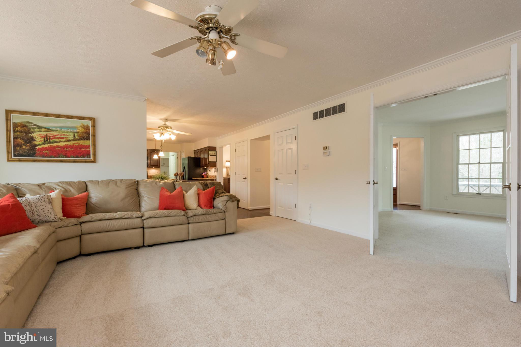 SHADY SIDE - Residential