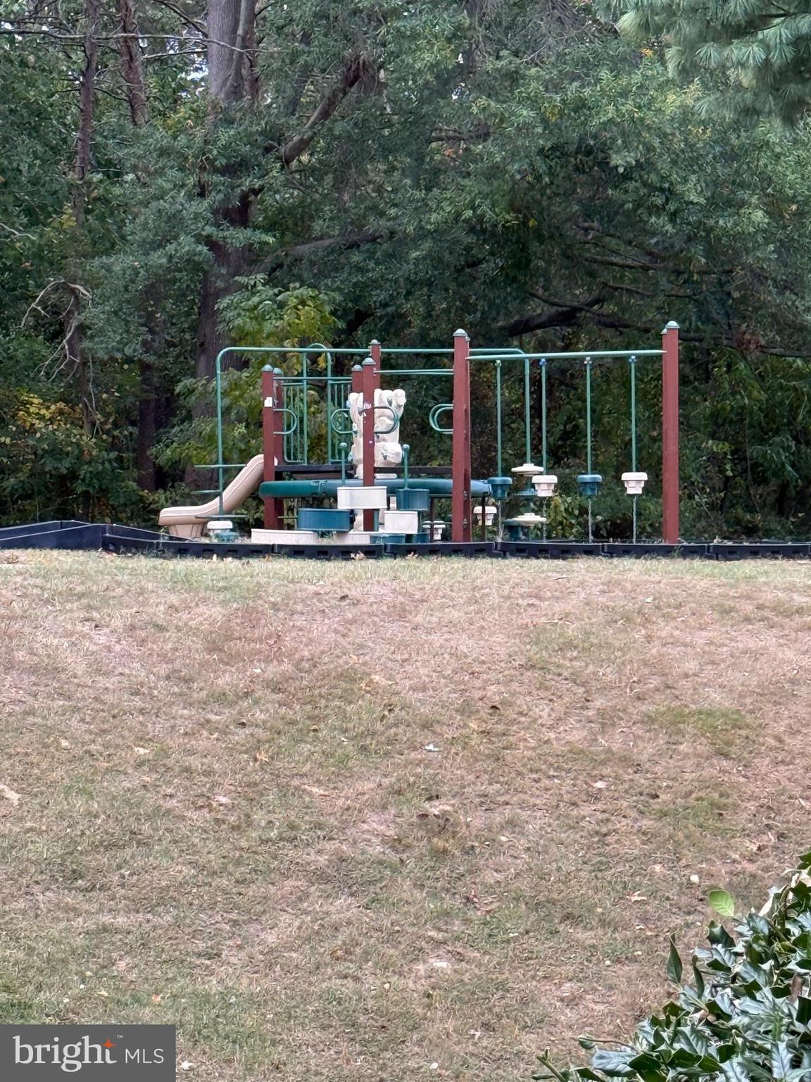 OCCOQUAN RIDGE CONDO - Residential