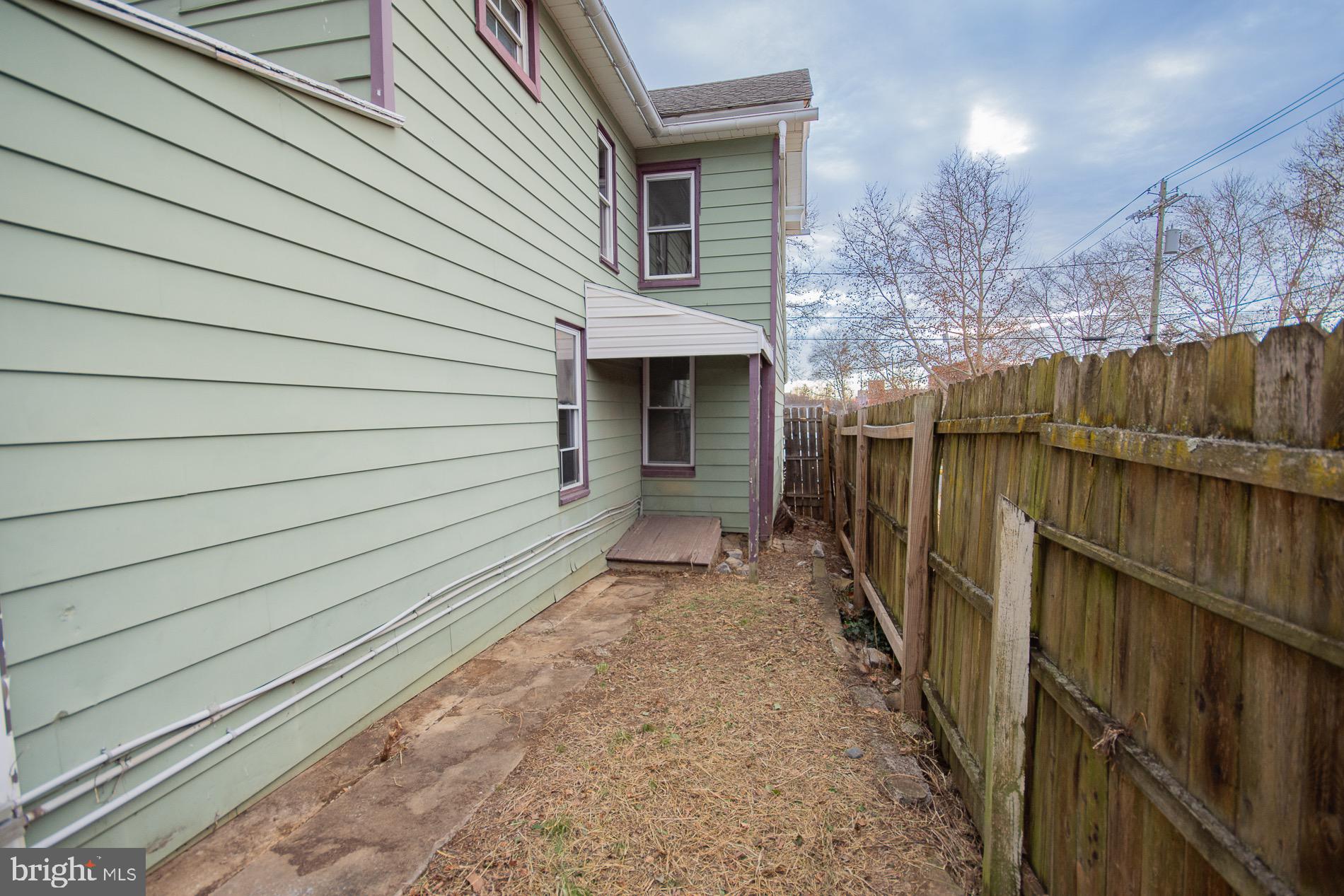 CITY OF MARTINSBURG - Residential Lease