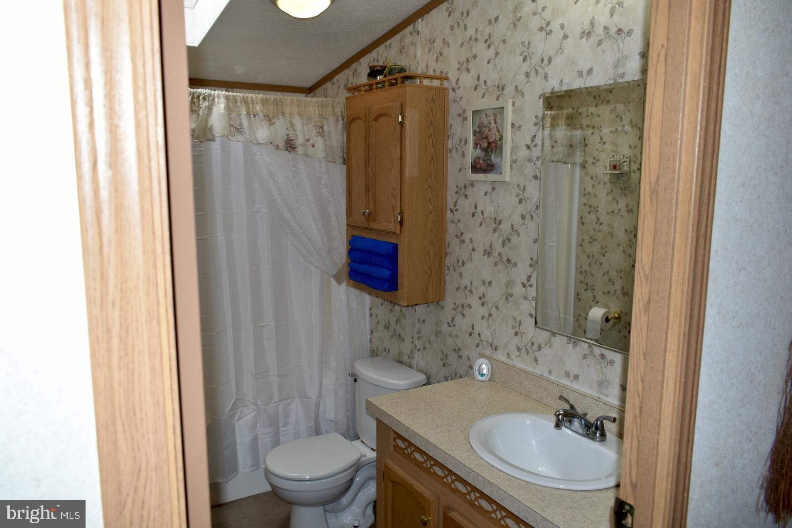 EAGLE VIEW MOBILE HOME PK - Residential