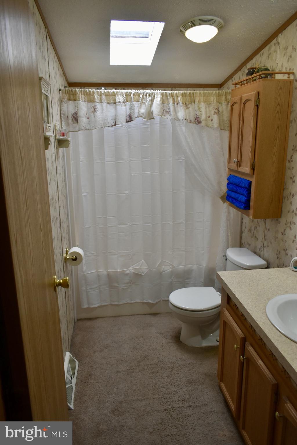 EAGLE VIEW MOBILE HOME PK - Residential