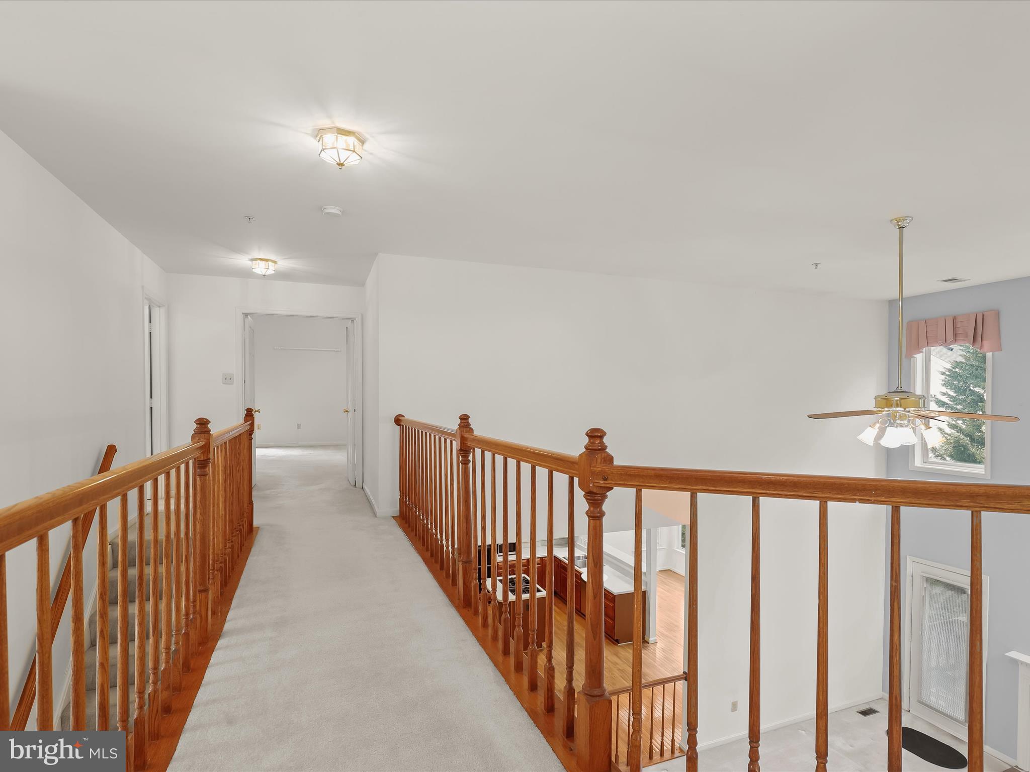 NORTHRIDGE - Residential