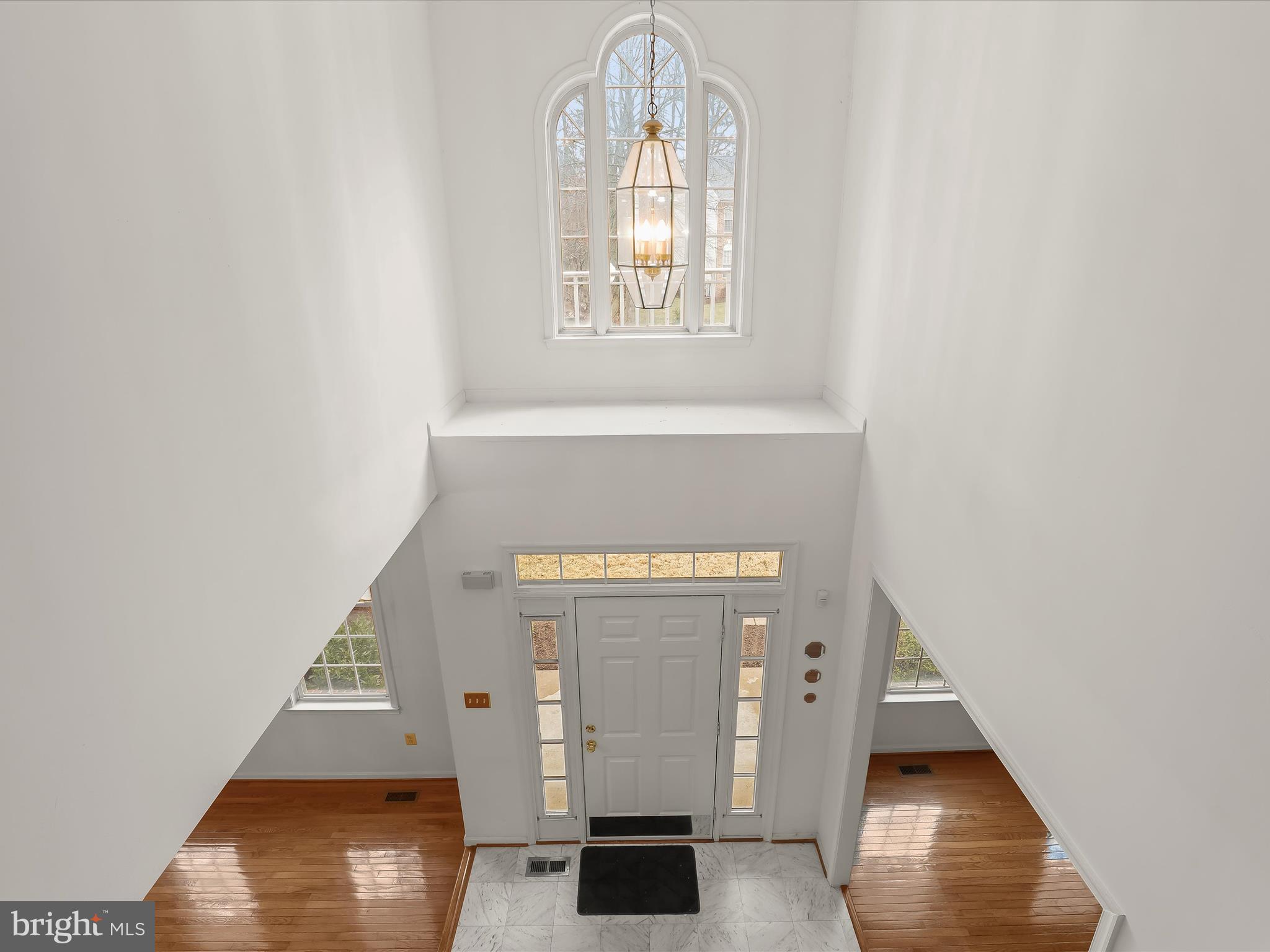 NORTHRIDGE - Residential