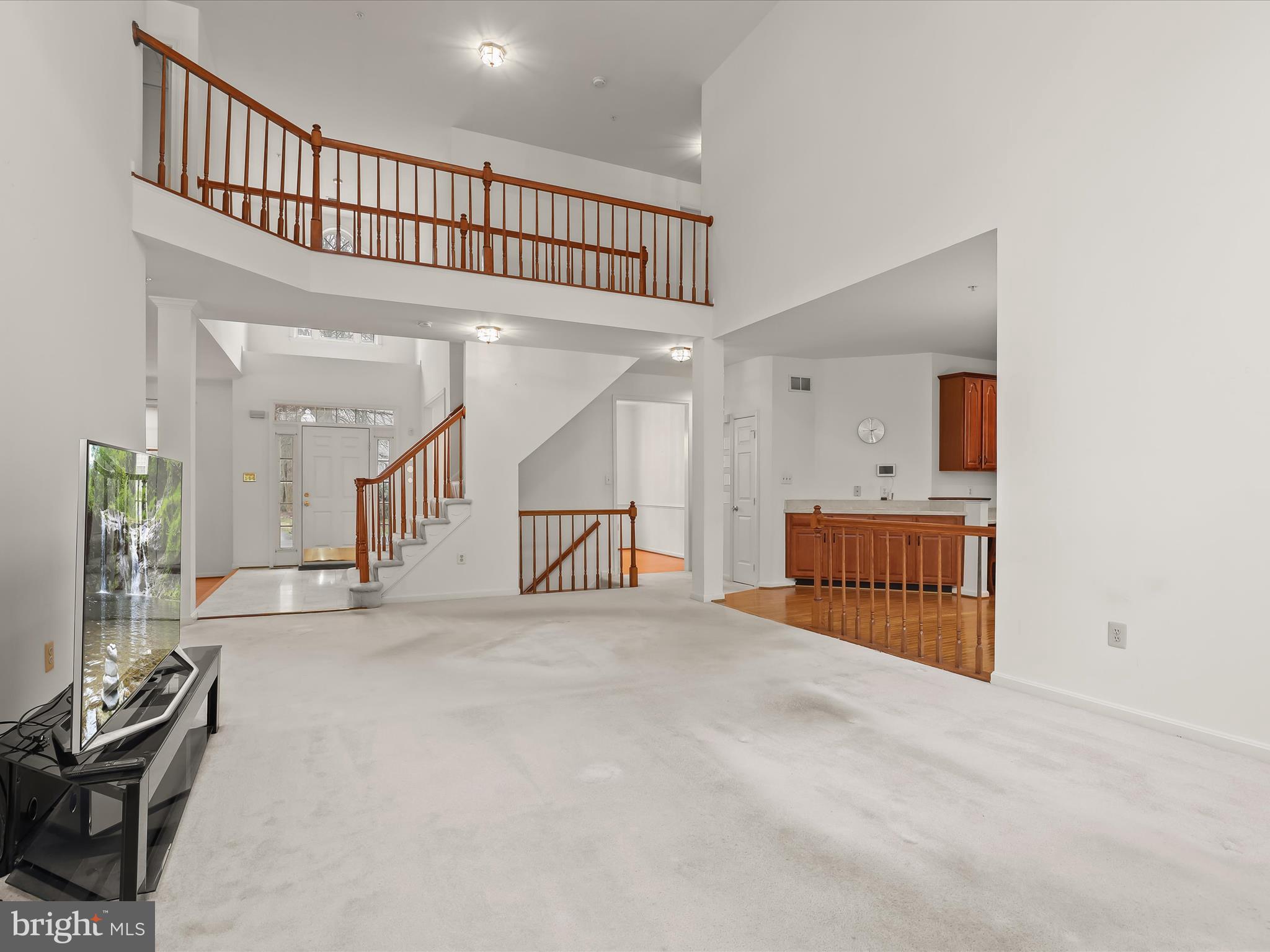 NORTHRIDGE - Residential