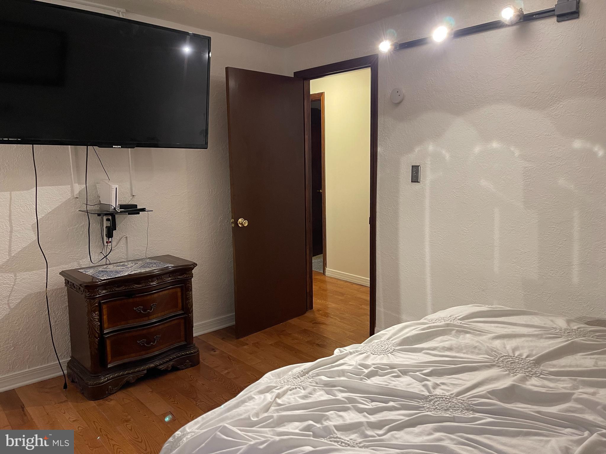 FOLCROFT - Residential