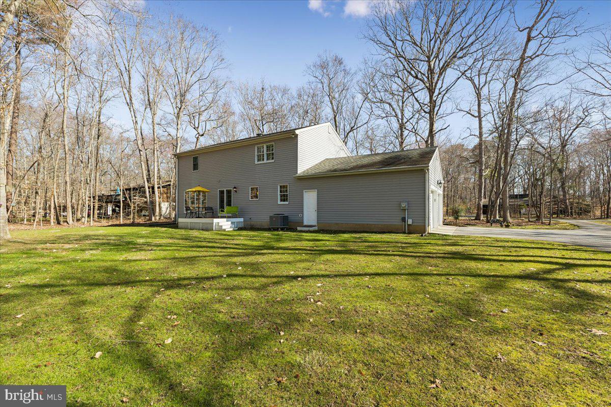 QUEEN ANNE WOODS - Residential