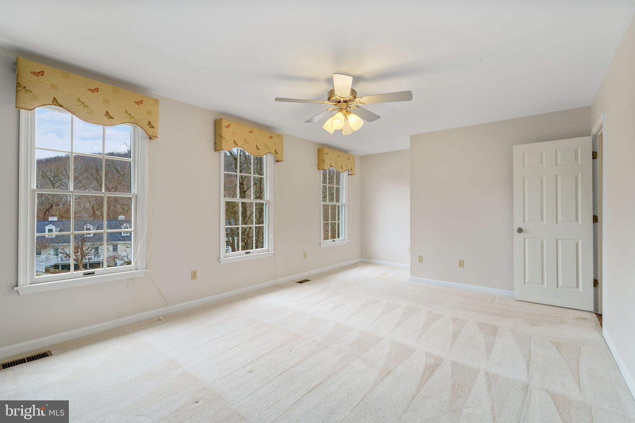 ASHLAND - Residential