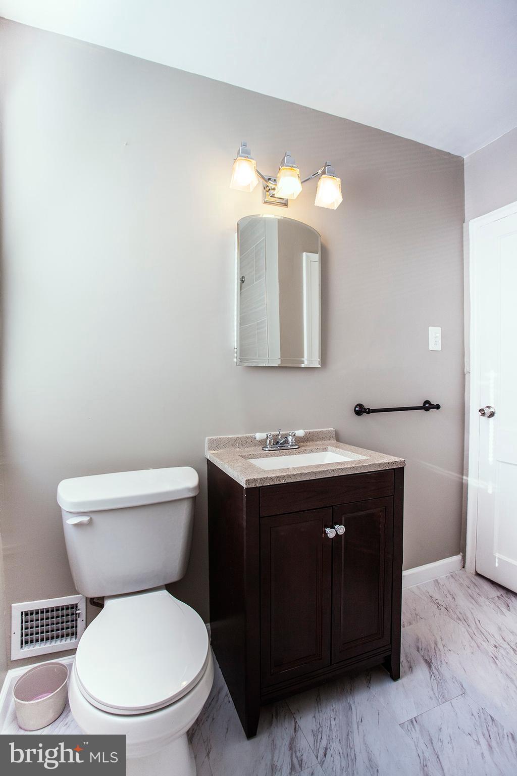 WESTSHIRE - Residential Lease