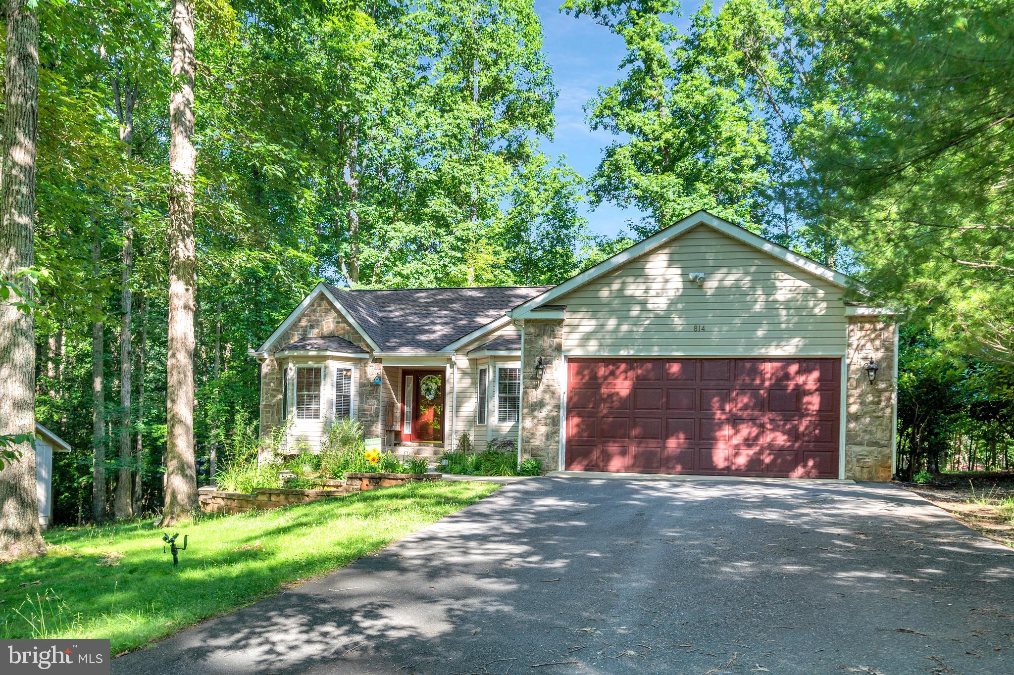 LAKE OF THE WOODS - Residential