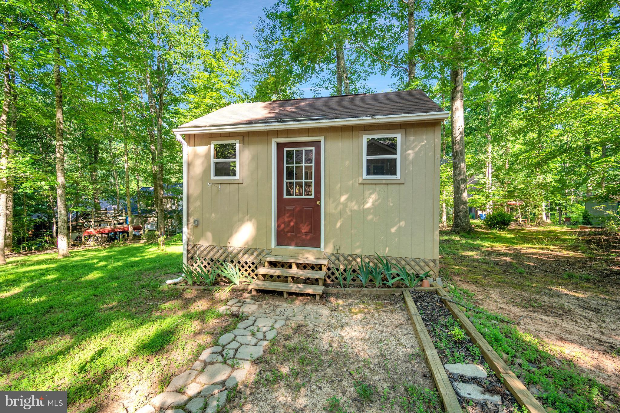 LAKE OF THE WOODS - Residential