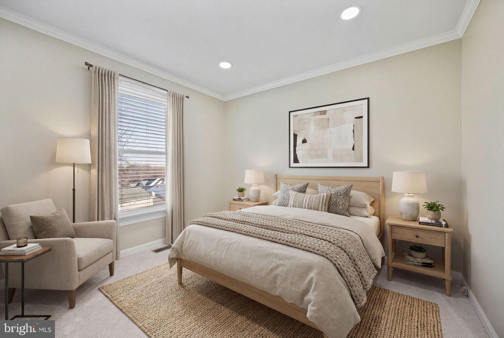 VILLAGE GATE - Residential