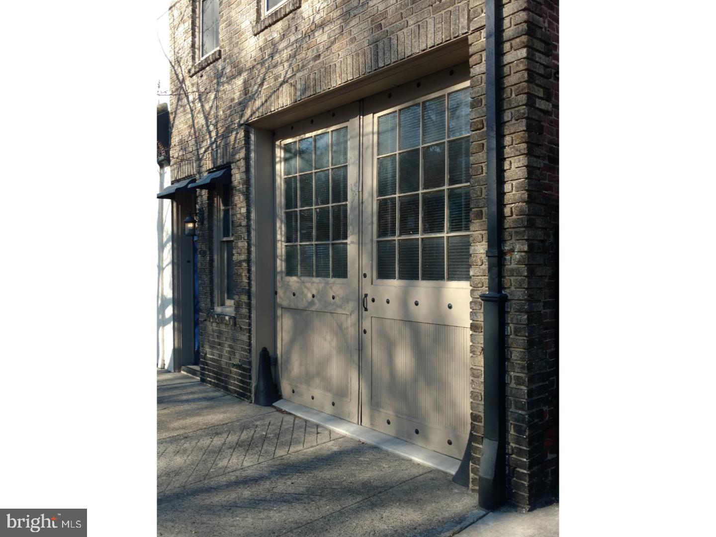 UNIVERSITY CITY - Residential