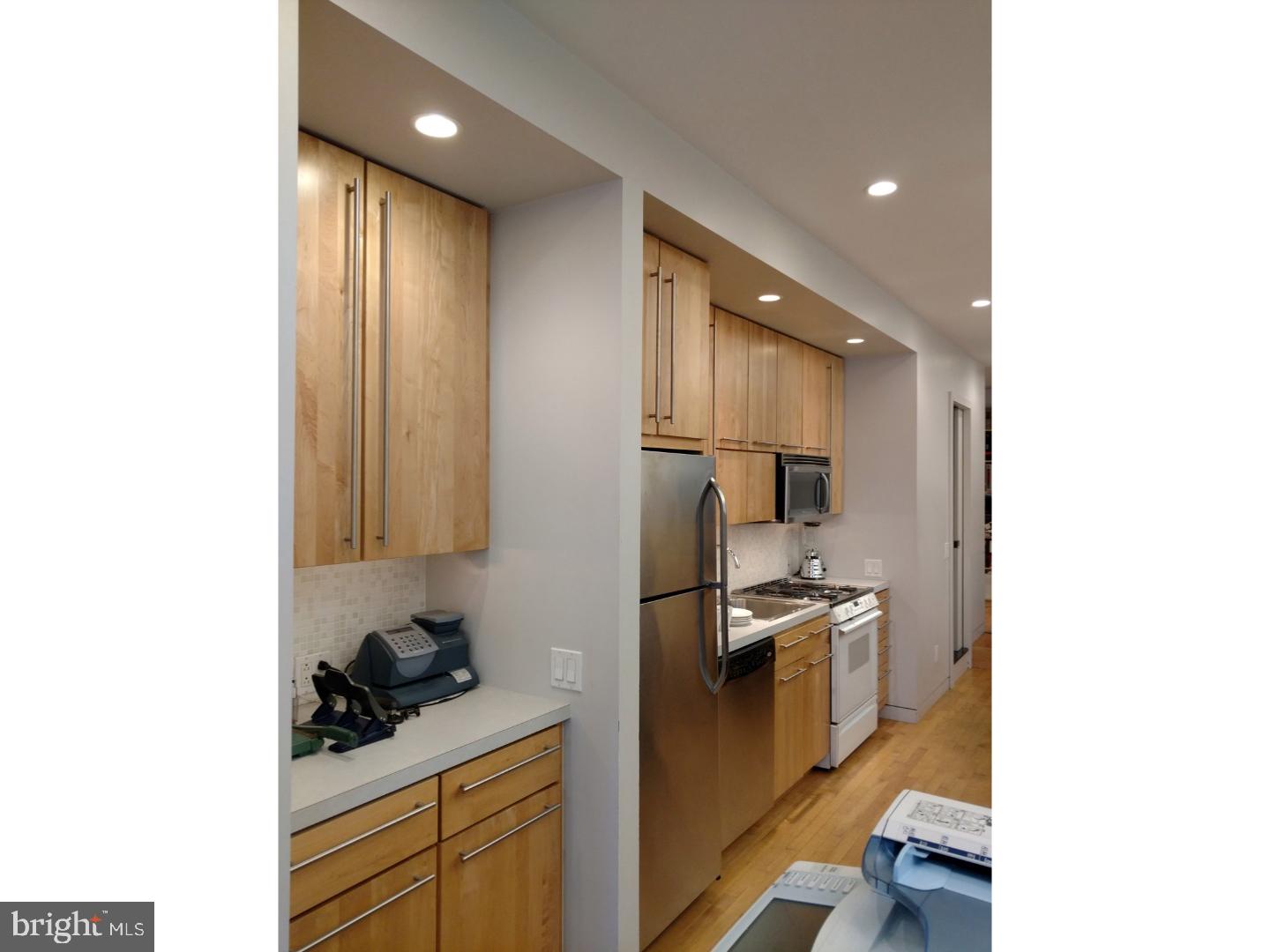 UNIVERSITY CITY - Residential